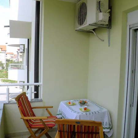 One-bedroom In I Apartment *